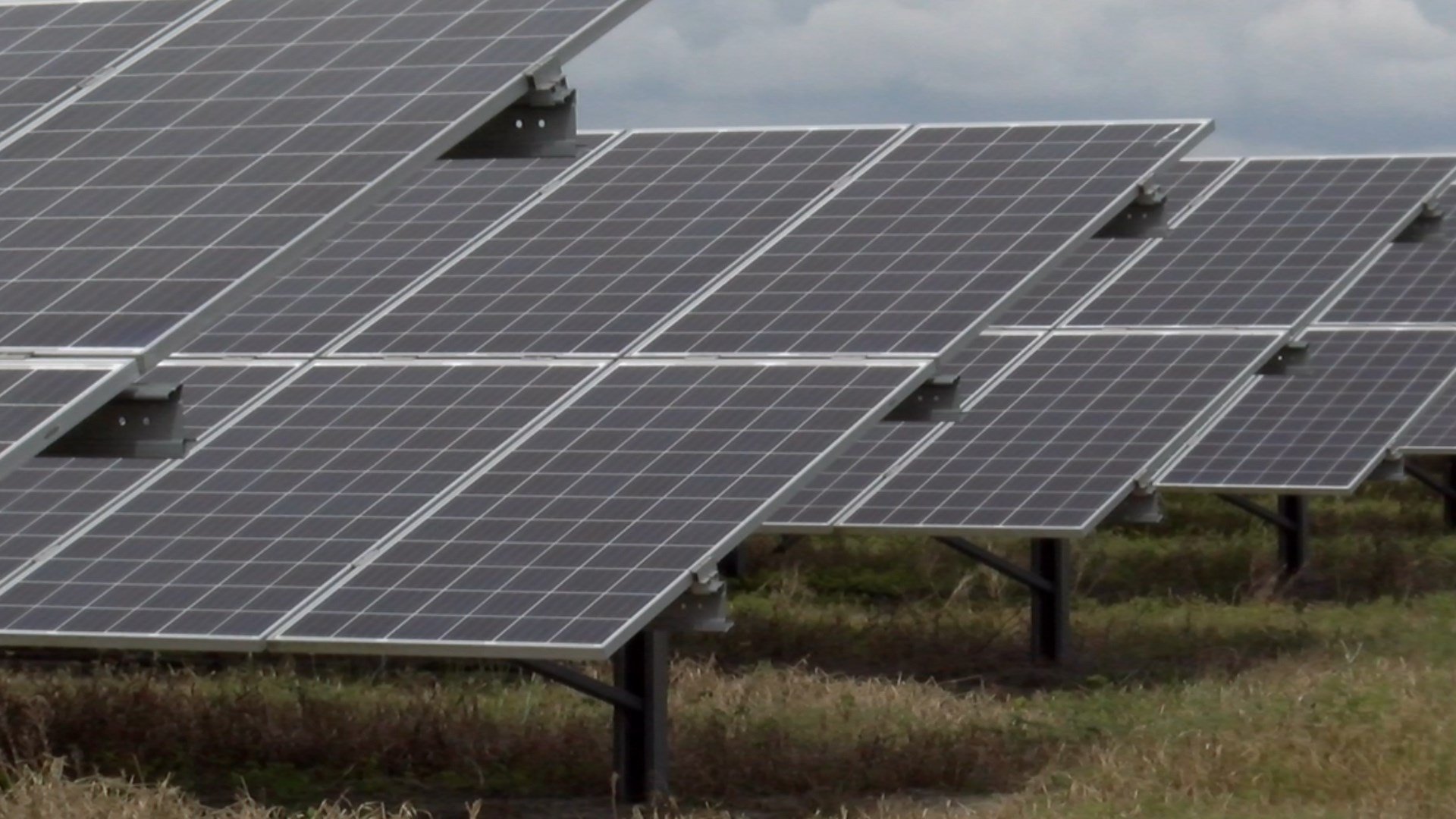 Worlds Largest Solar Battery Coming To Manatee County Suncoast News And Weather Sarasota 1410