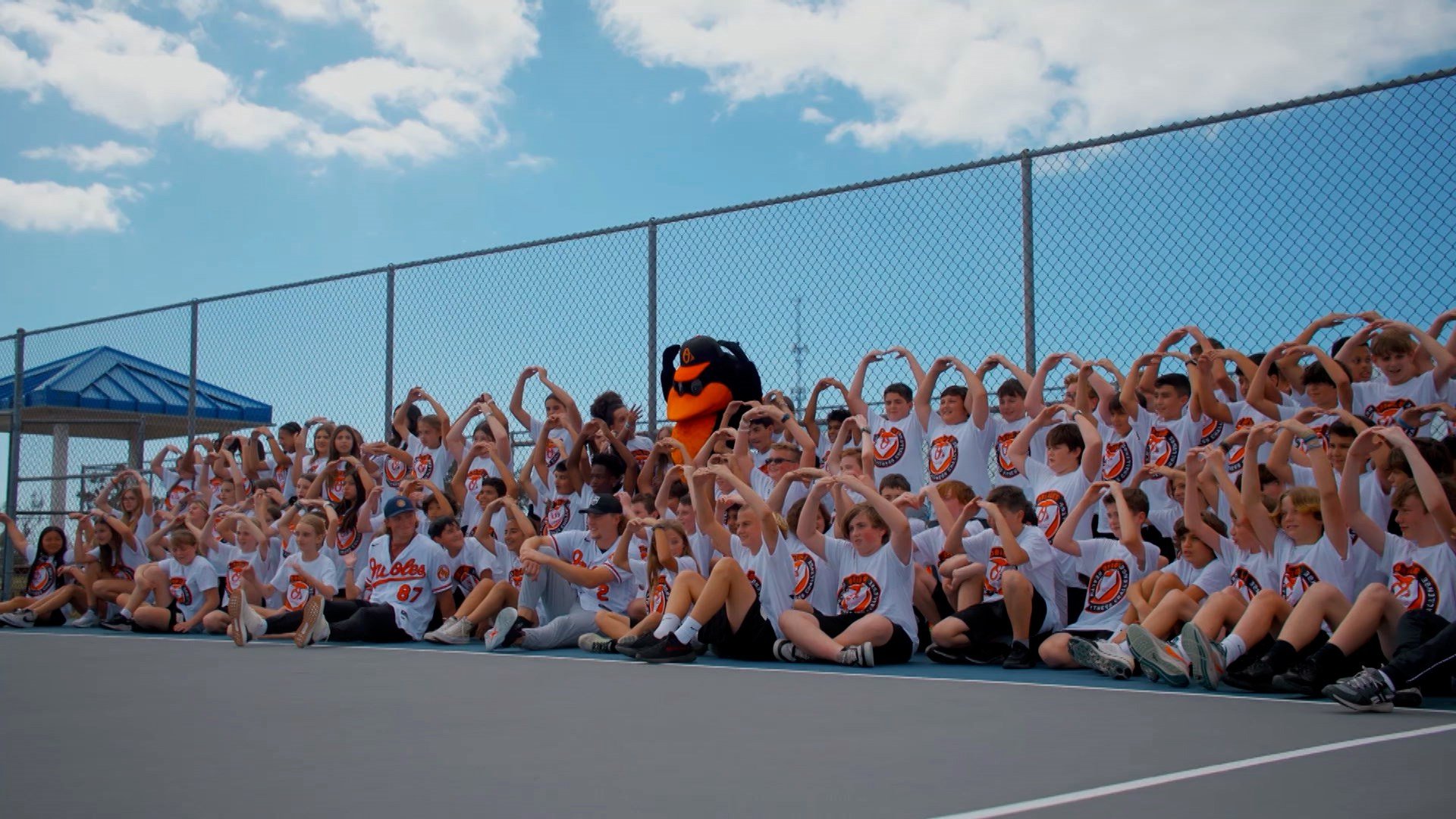 BALTIMORE ORIOLES SPRING TRAINING SARASOTA FL HEALTH FITNESS CHALLENGE  T-SHIRT M