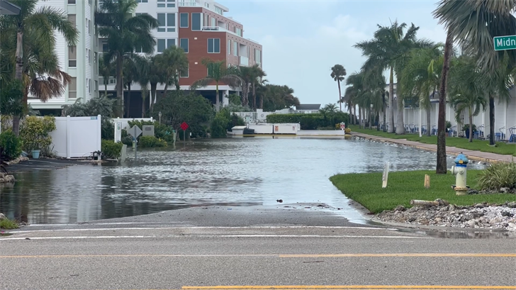 Siesta Key Roads Left Under Water After Hurricane Idalia - Suncoast ...