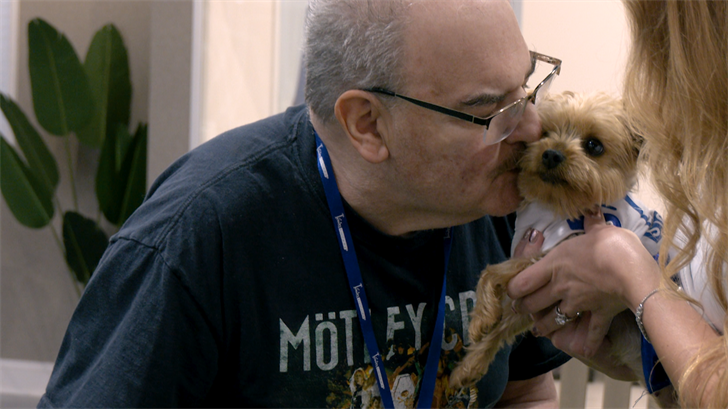 Furry friends bring joy to dementia patients in Sarasota